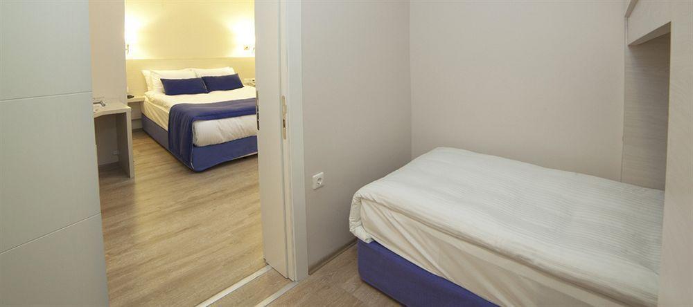 Walk In Hotel إزمير المظهر الخارجي الصورة