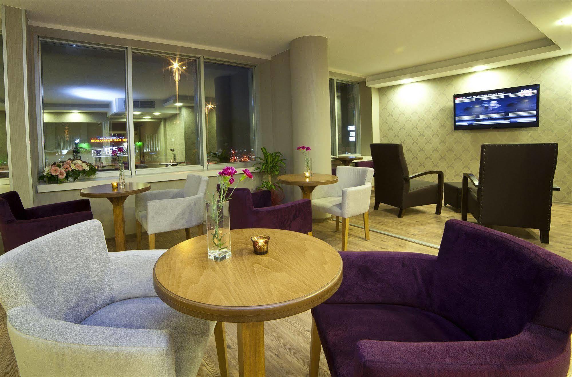 Walk In Hotel إزمير المظهر الخارجي الصورة